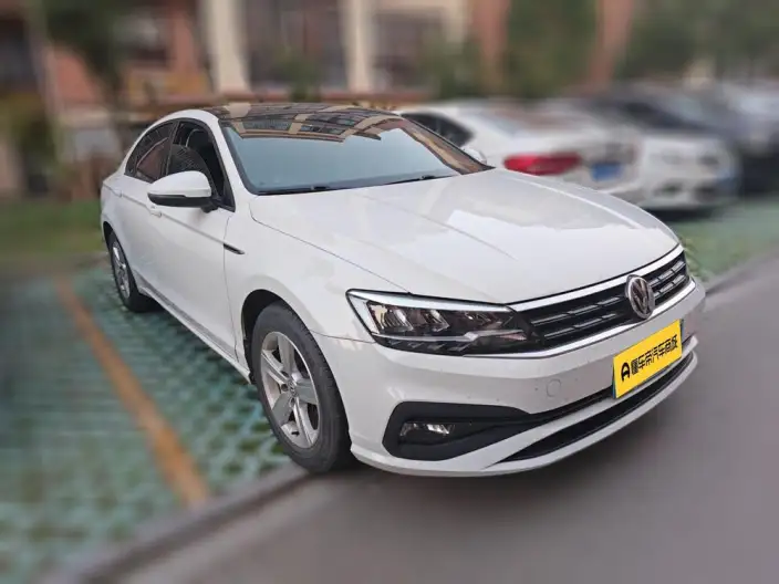 Volkswagen Lamando 2021 Model 230TSI DSG Fashion edition – фото 3