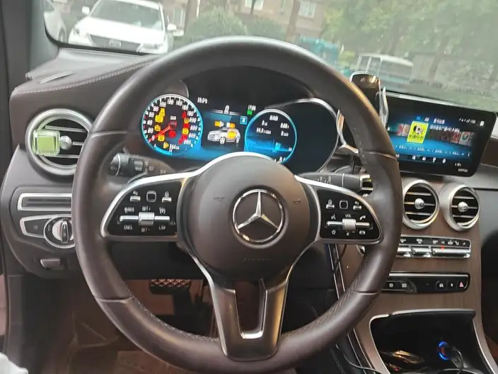 Mercedes-Benz GLC 2022 Model GLC 300 L 4MATIC Dynamic Model Collector Edition – фото 7