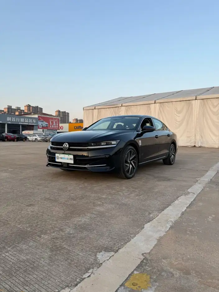 Volkswagen Magotan 2024 Model 380TSI Premium Edition – фото 1