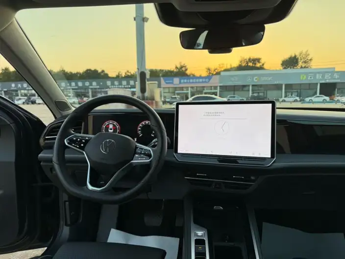 Volkswagen Magotan 2024 Model 380TSI Premium Edition – фото 9
