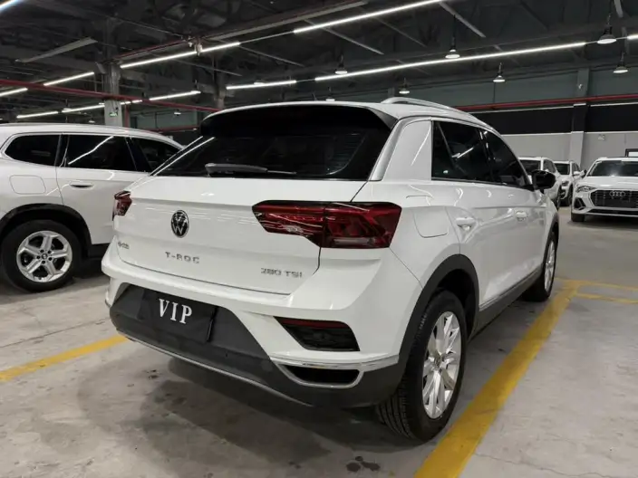Volkswagen T-Roc 2022 Model 280TSI DSG 2WD Elite PLUS – фото 6