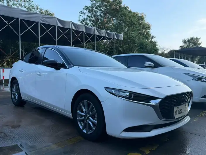 Mazda3 Axela 2021 Model 2.0L Automatic Zhi Engine Edition
