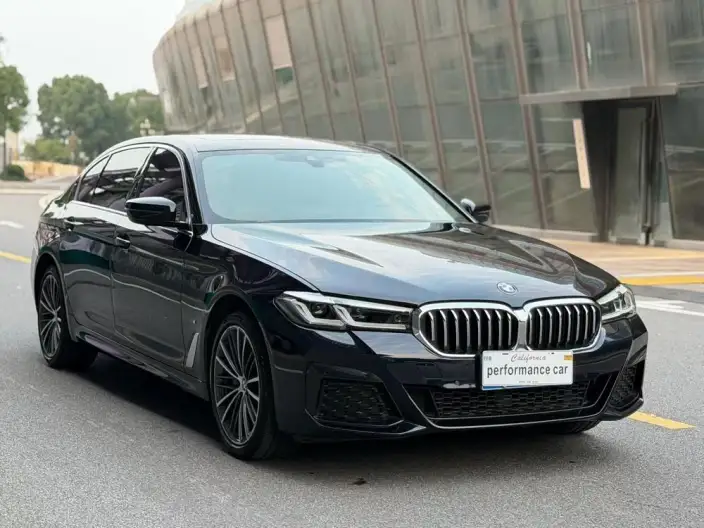 BMW 5 Series 2023 Model Facelift 530Li Leading Model M Sports Set – фото 3