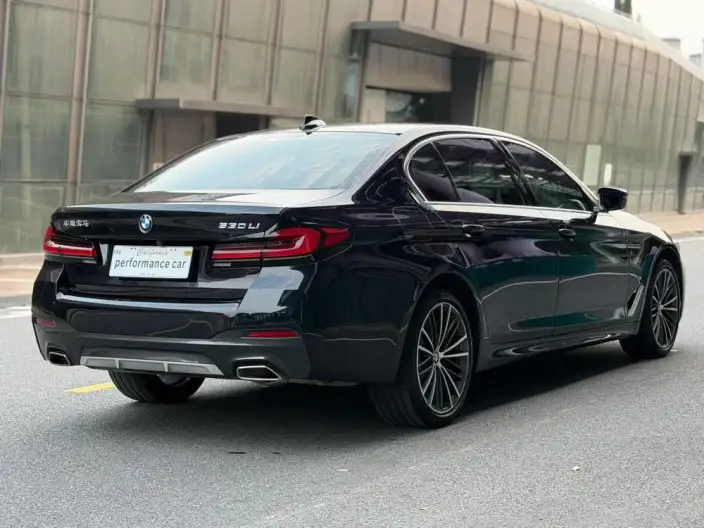 BMW 5 Series 2023 Model Facelift 530Li Leading Model M Sports Set – фото 6