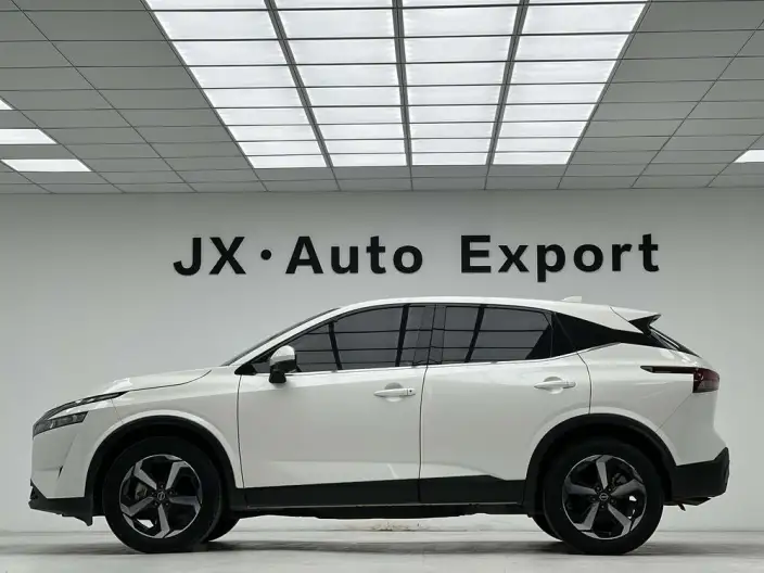 Nissan Qashqai 2023 Model 1.3T Deluxe Edition – фото 3