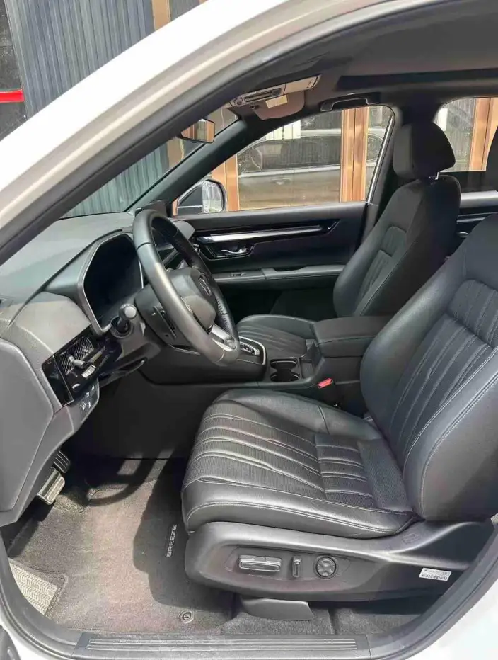 Honda BREEZE PHEV 2022 Model e:PHEV Exclusive Edition – фото 9