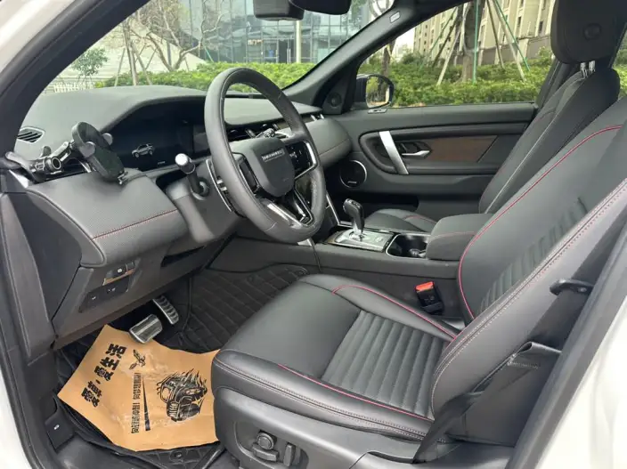 Land Rover Discovery Sport 2023 Model 249PS R-Dynamic SE Performance Technology Edition 5 seat – фото 8