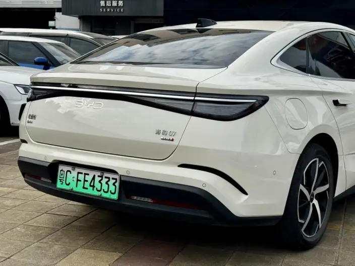 BYD Seal 07DM 2026 Model DM-i 230KM Flagship Model – фото 4