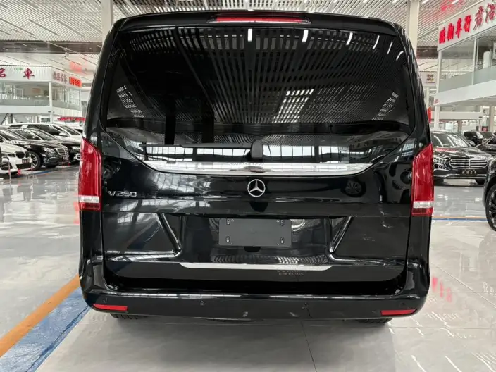 Mercedes-Benz V-Class 2022 Model V 260 Premium Edition – фото 5
