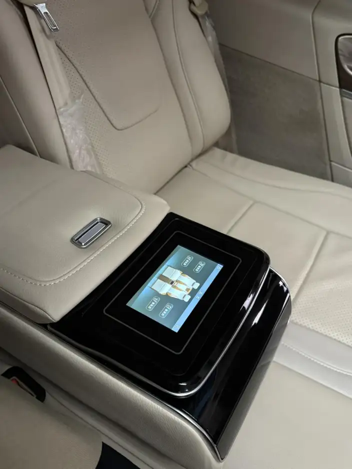 Mercedes-Benz V-Class 2022 Model V 260 Premium Edition – фото 10