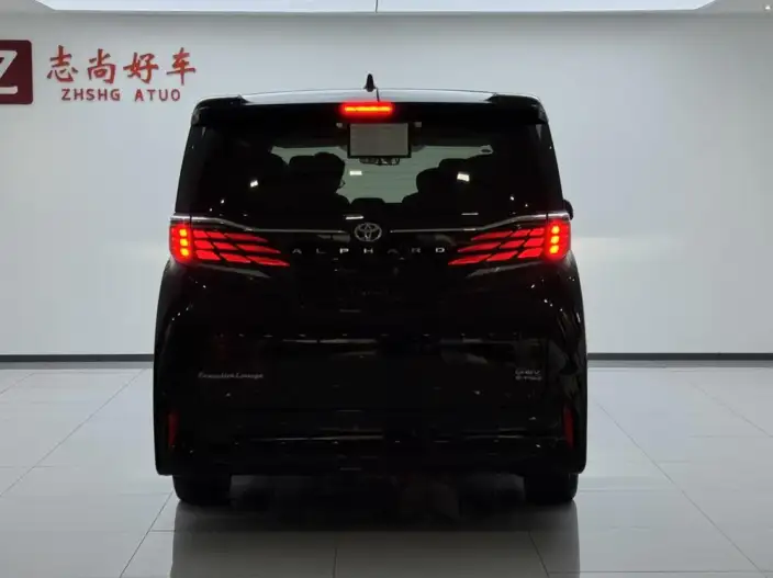 Elfa 2023 Model 2.5L Intelligent Hybrid 4WD Premium Edition – фото 5
