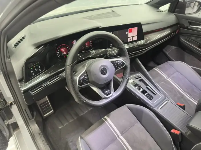 Volkswagen Golf 2023 Model 280TSI DSG R-Line Lite – фото 10