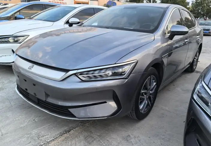 Qin Plus EV 2023 Model Champion Edition 420KM Leading Model – фото 1