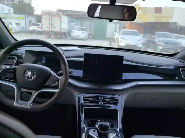 Qin Plus EV 2023 Model Champion Edition 420KM Leading Model – фото 9