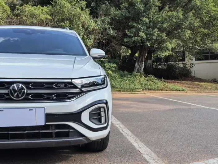 Volkswagen T-Roc 2024 Model 300TSI DSG Chenguang Edition – фото 9