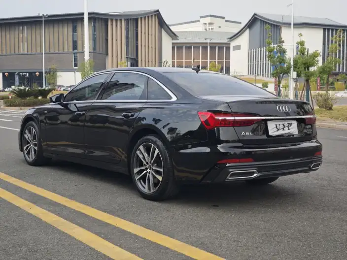 Audi A6L 2022 Model 40 TFSI Luxury Dynamic Model – фото 4