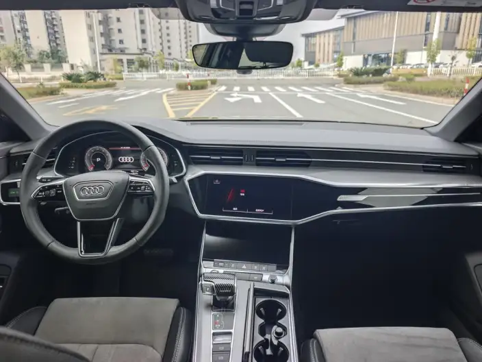 Audi A6L 2022 Model 40 TFSI Luxury Dynamic Model – фото 7