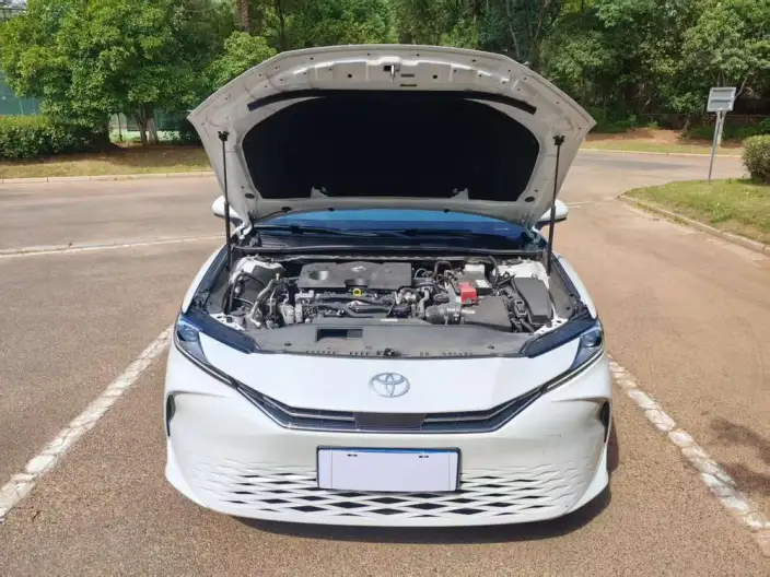 Toyota Camry 2024 Model 2.0GVP Deluxe Edition – фото 9