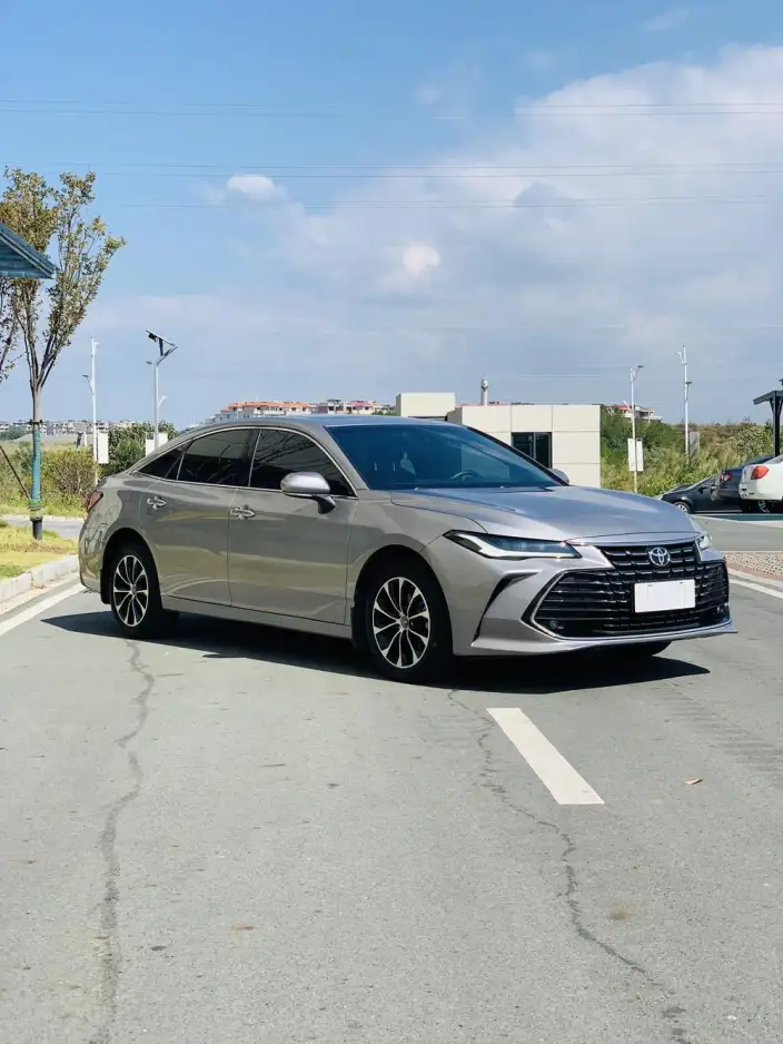 Toyota Avalon 2023 Model 2.0L CVT Deluxe Edition – фото 7