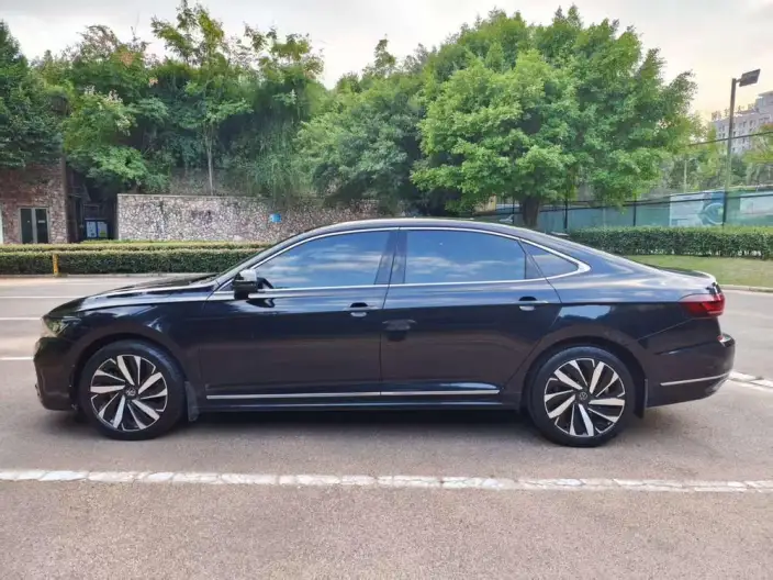 Volkswagen Passat 2022 Model 330TSI Starry sky Elite Edition – фото 4