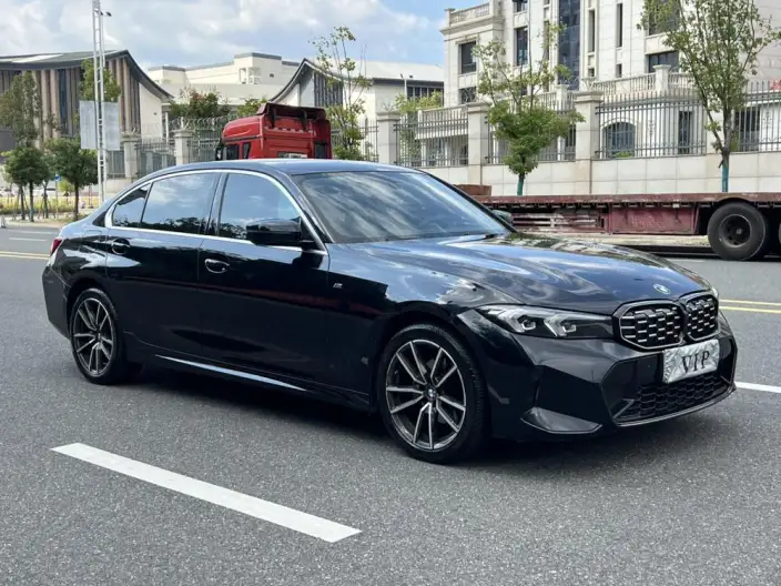 BMW 3 Series 2023 Model 320Li M Sports Set – фото 3