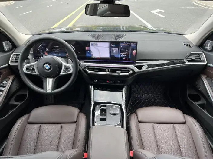 BMW 3 Series 2023 Model 320Li M Sports Set – фото 10