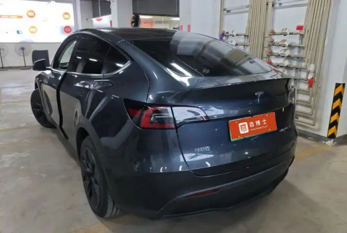Model Y 2024 Model Rear-wheel drive version – фото 3