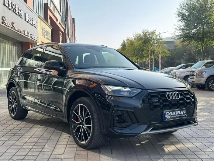Audi Q5L 2025 Model 45TFSI Luxury Dynamic Model – фото 3