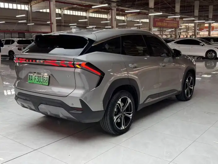 Geely Galaxy L7 2023 Model 1.5T DHT 115km Asian Games Phantom Edition – фото 6