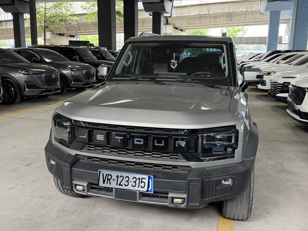 Jetour Traveler 2025 модификация 2.0TD XWD Chuan превосходить