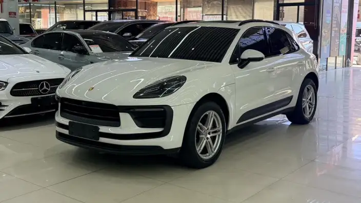 Macan 2022 Model Macan 2.0T – фото 1