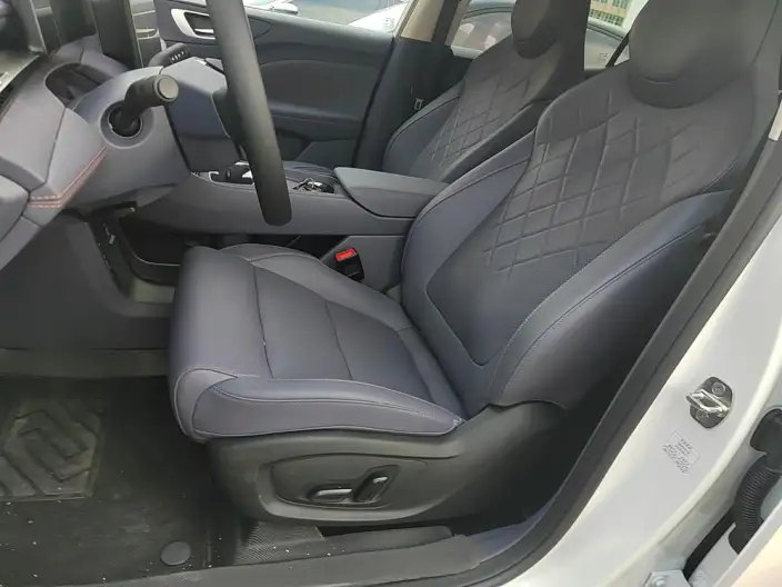 MG4 2026 Model Facelift 530 Zhiqu Edition – фото 10