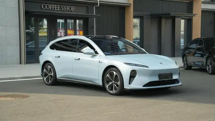NIO ET5 2024 Model 75kWh – фото 3