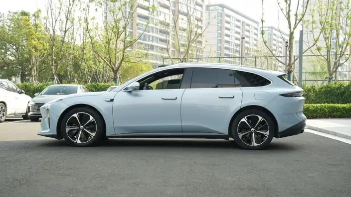 NIO ET5 2024 Model 75kWh – фото 4