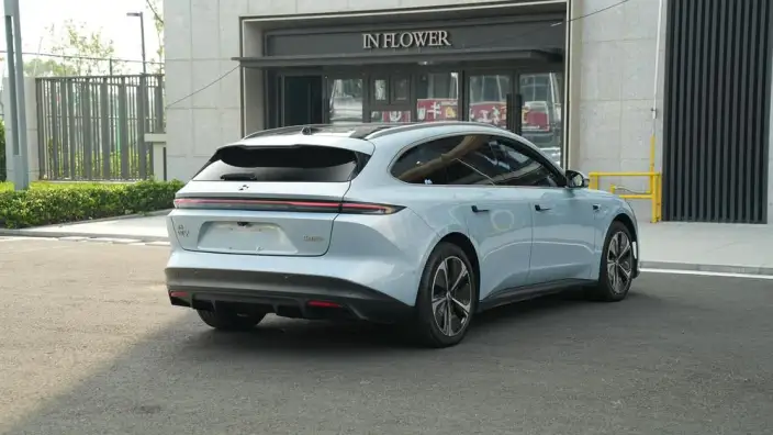 NIO ET5 2024 Model 75kWh – фото 7