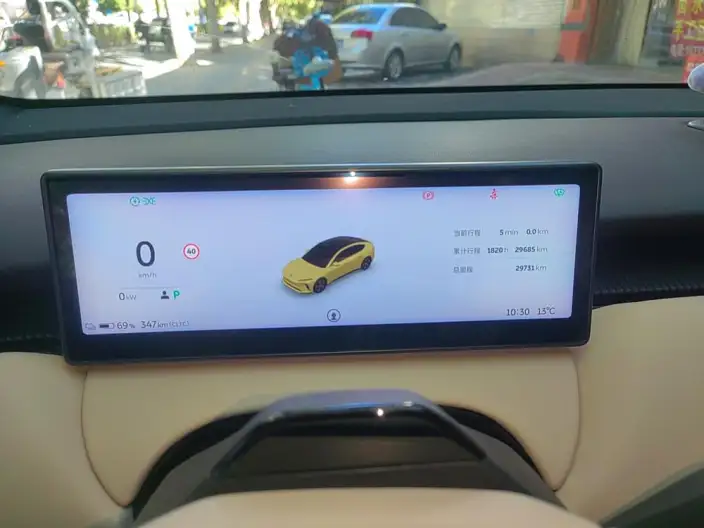 NIO ET5 2022 Model 75kWh – фото 6