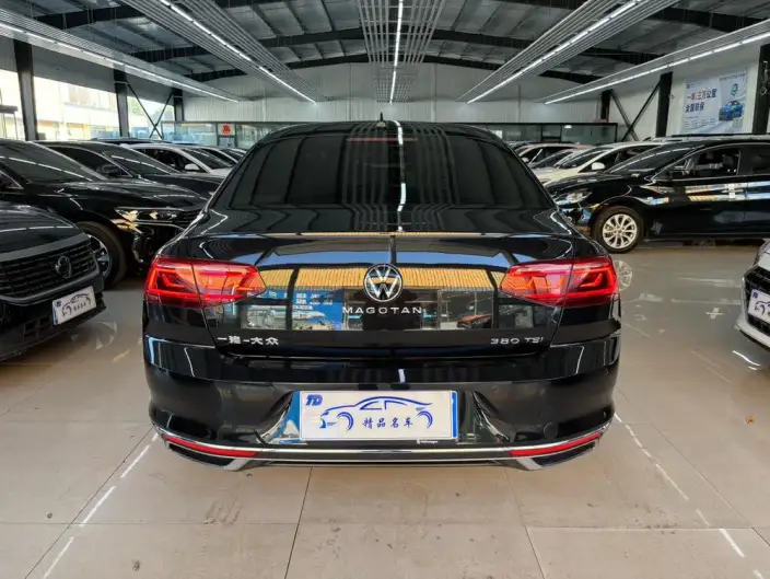 Volkswagen Magotan 2020 Model 380TSI DSG Luxury Model – фото 5
