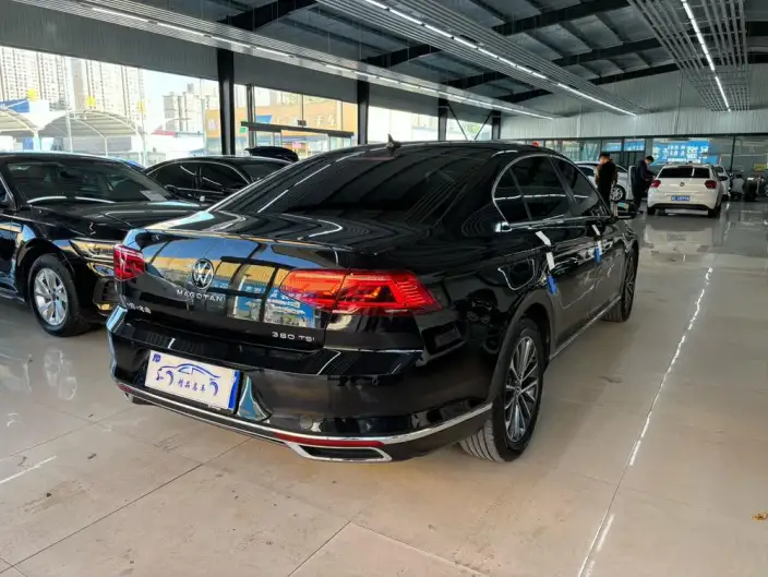 Volkswagen Magotan 2020 Model 380TSI DSG Luxury Model – фото 6