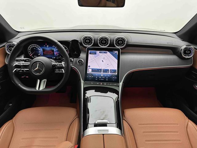 Mercedes-Benz GLC 2023 Modi f ied GLC 260 L 4MATIC Dynamic 5-Seater – фото 11