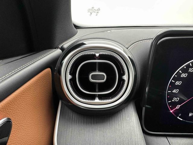 Mercedes-Benz GLC 2023 Modi f ied GLC 260 L 4MATIC Dynamic 5-Seater – фото 24