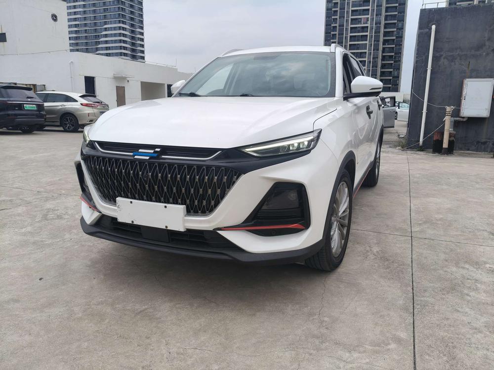 Changan Auchan X7 PLUS Модель 2022 года 1.5T автоматическое Blue Whale Edition Smart Prestige тип 7 seat