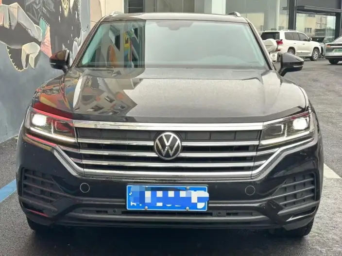 Volkswagen Touareg 2022 Model 2.0TSI Pilot Special Edition – фото 2