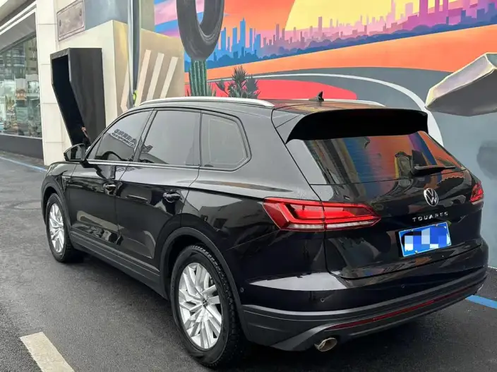 Volkswagen Touareg 2022 Model 2.0TSI Pilot Special Edition – фото 4