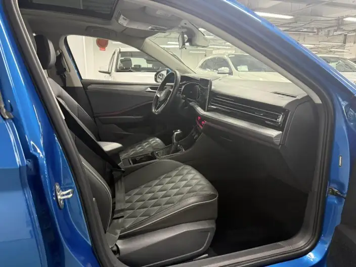 Volkswagen Sagitar 2023 Model 300TSI DSG Superior Edition – фото 8