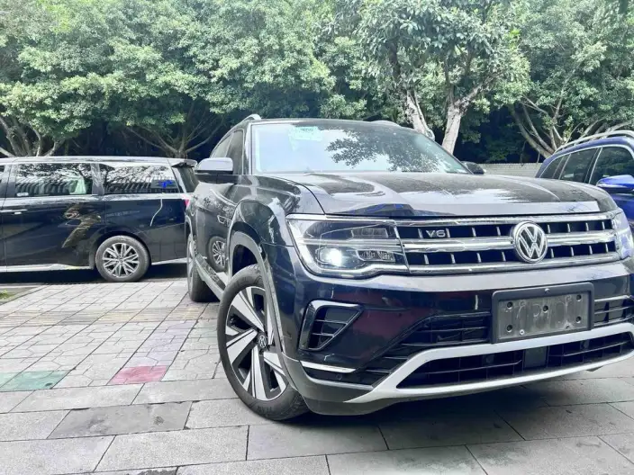 Volkswagen Teramont 2022 Model 530 V6 4WD Respect Deluxe Edition – фото 3