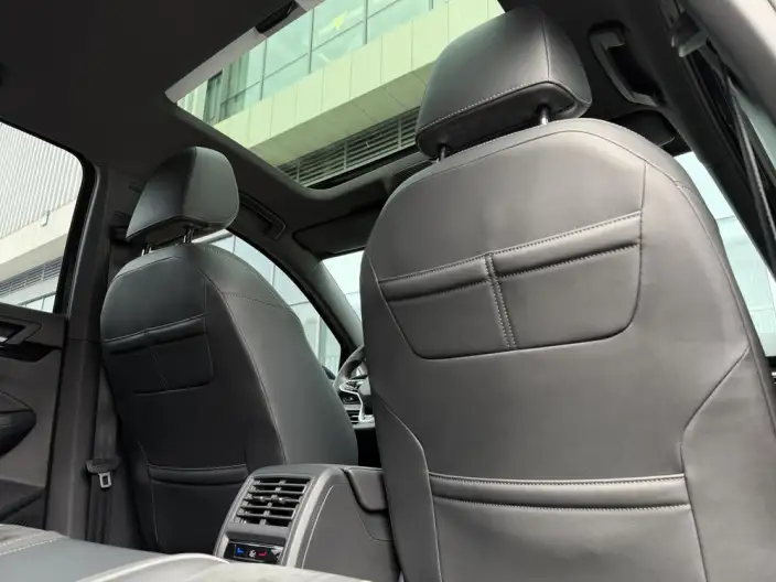 Volkswagen Golf 2021 Model 280TSI DSG R-Line – фото 8