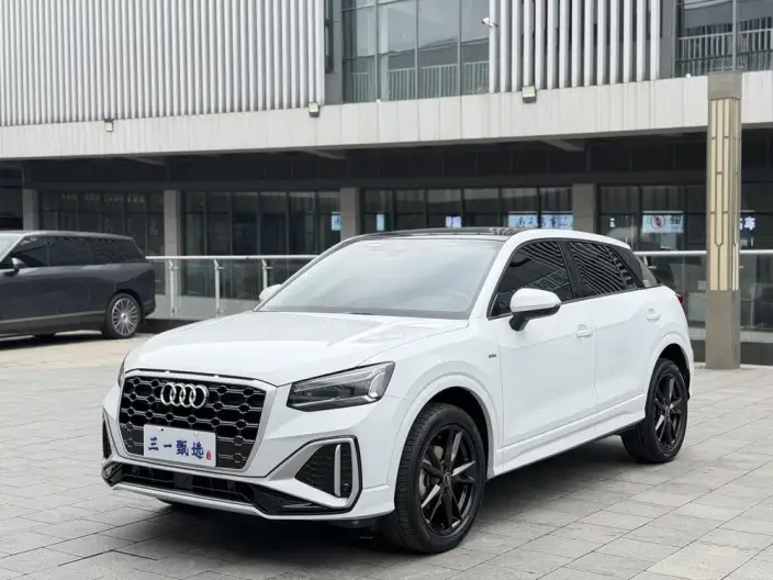 AUDI Q2L 2022 Model 35 TFSI Enterprising Dynamic Model – фото 1
