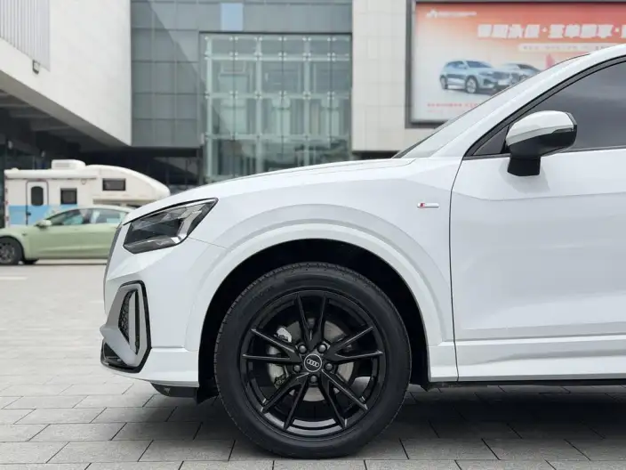 AUDI Q2L 2022 Model 35 TFSI Enterprising Dynamic Model – фото 9