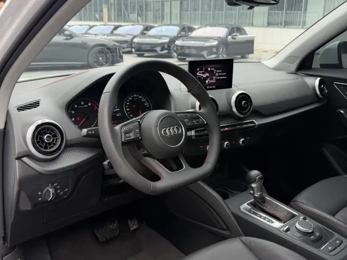 AUDI Q2L 2022 Model 35 TFSI Enterprising Dynamic Model – фото 10