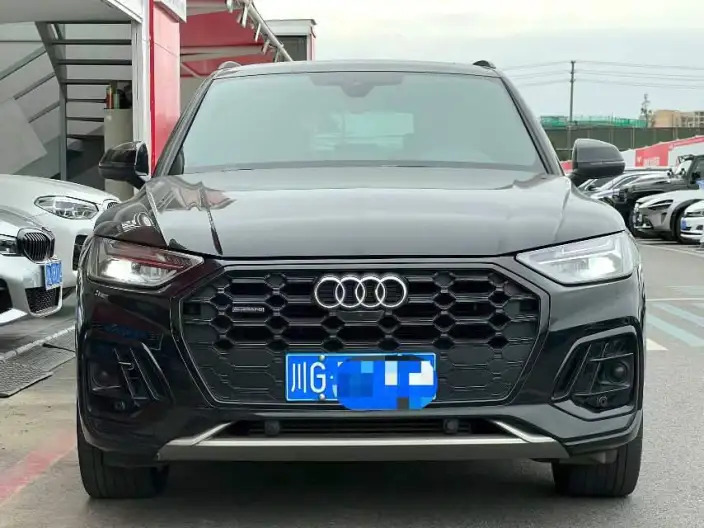 Audi Q5L 2024 Model 45TFSI Luxury Dynamic Model – фото 2